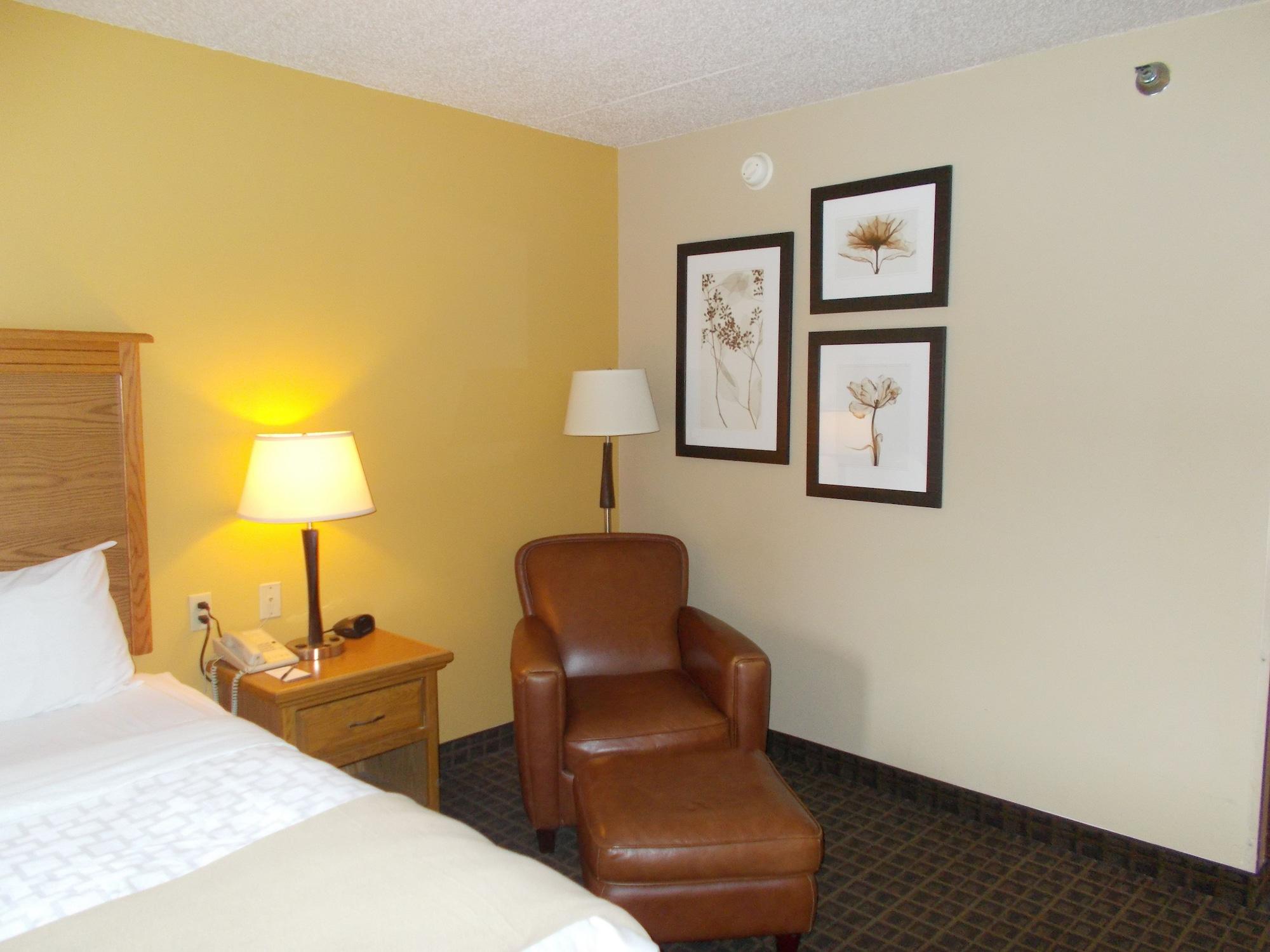 Americinn By Wyndham Aberdeen Event Center Esterno foto