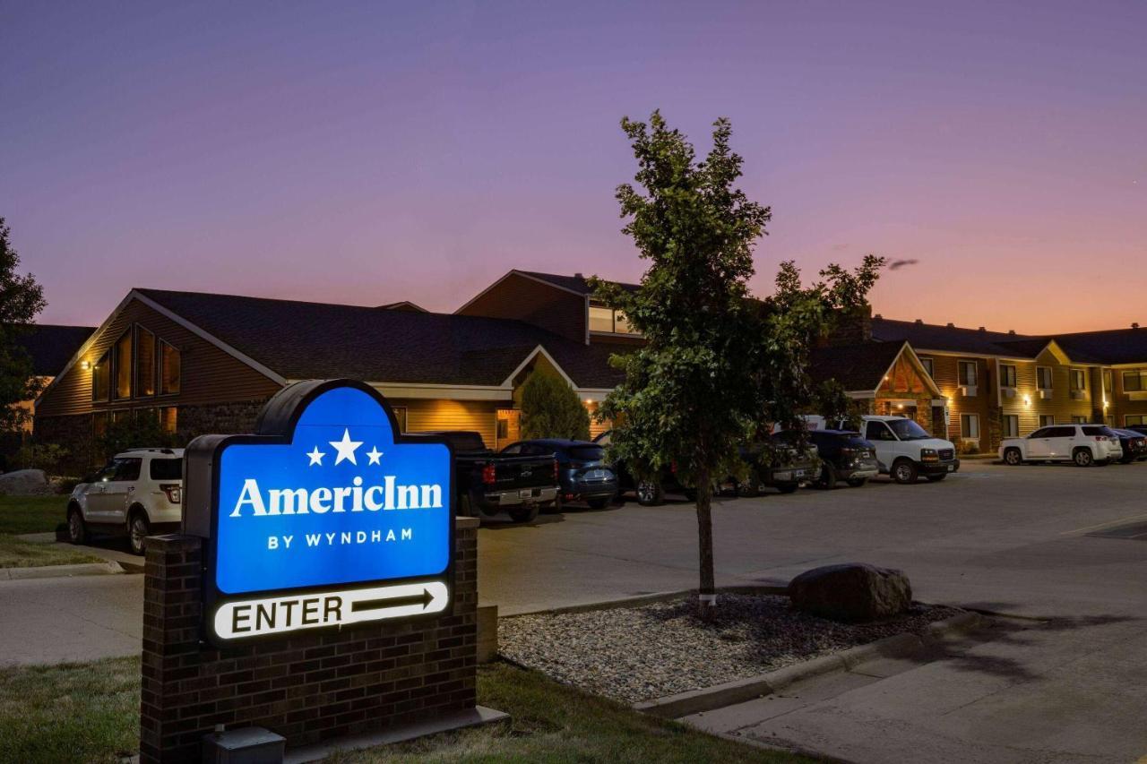 Americinn By Wyndham Aberdeen Event Center Esterno foto