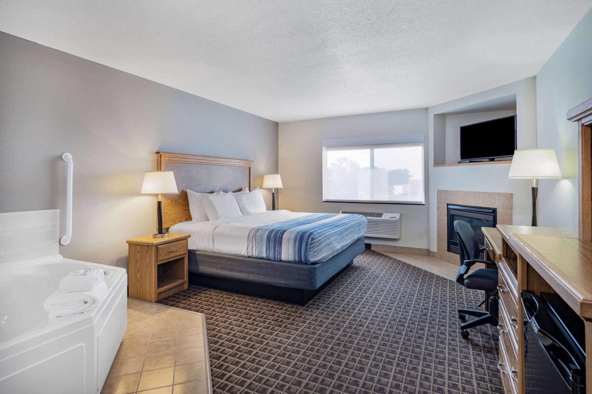 Americinn By Wyndham Aberdeen Event Center Esterno foto
